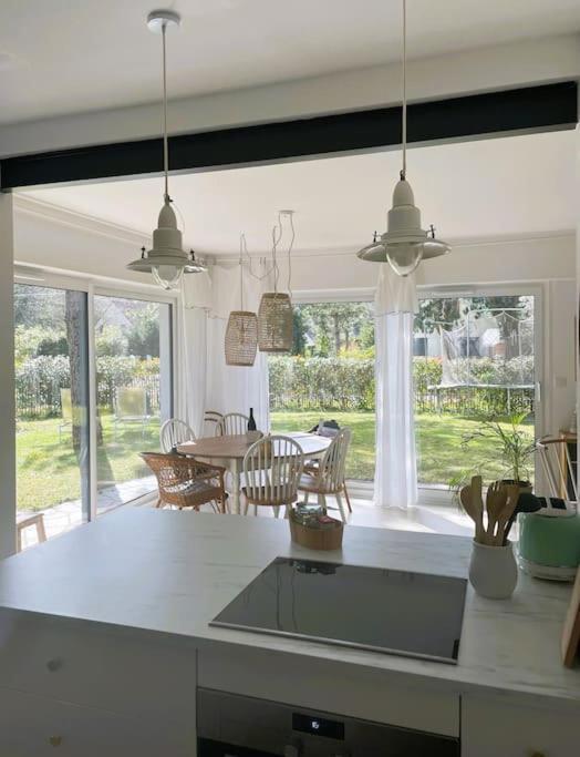 Le Rosa: Villa De Charme Entre Mer Et Pinede 퀜드 외부 사진